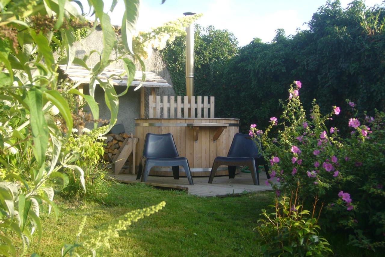 La Paresse En Douce Bed and Breakfast Tours-Sur-Meymont Εξωτερικό φωτογραφία